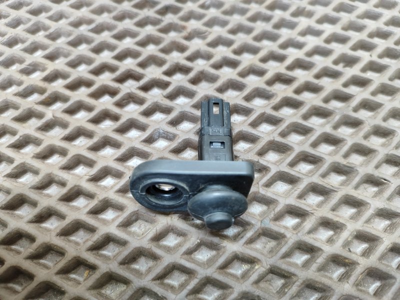 Выключатель концевой Kia Rio 2010 JB G4EE 9356025100 Б/У