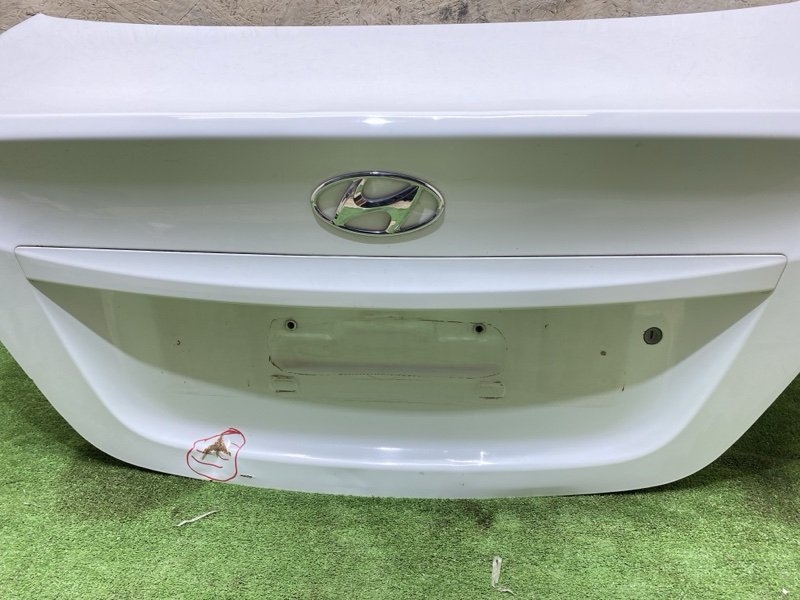 Крышка багажника Solaris 2015 RB G4FA