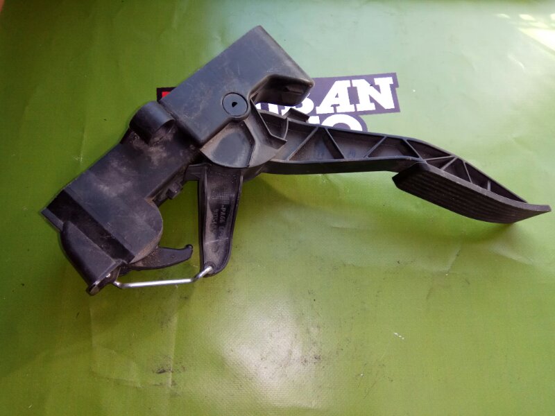 Педаль газа A200 Педаль газа A200