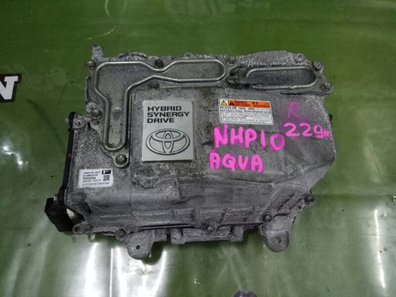 Запчасть инвертор TOYOTA AQUA NHP10 1NZ-FXE G9200-52010 контрактная Инвертор TOYOTA AQUA NHP10 1NZ-FXE G9200-52010 контрактная