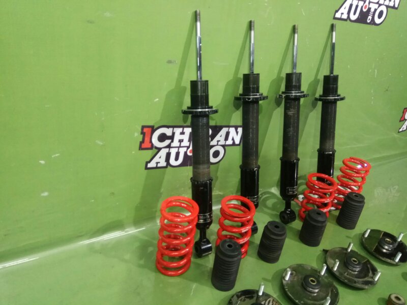 Стойка TOYOTA CELSIOR UCF31 Стойка TOYOTA CELSIOR UCF31