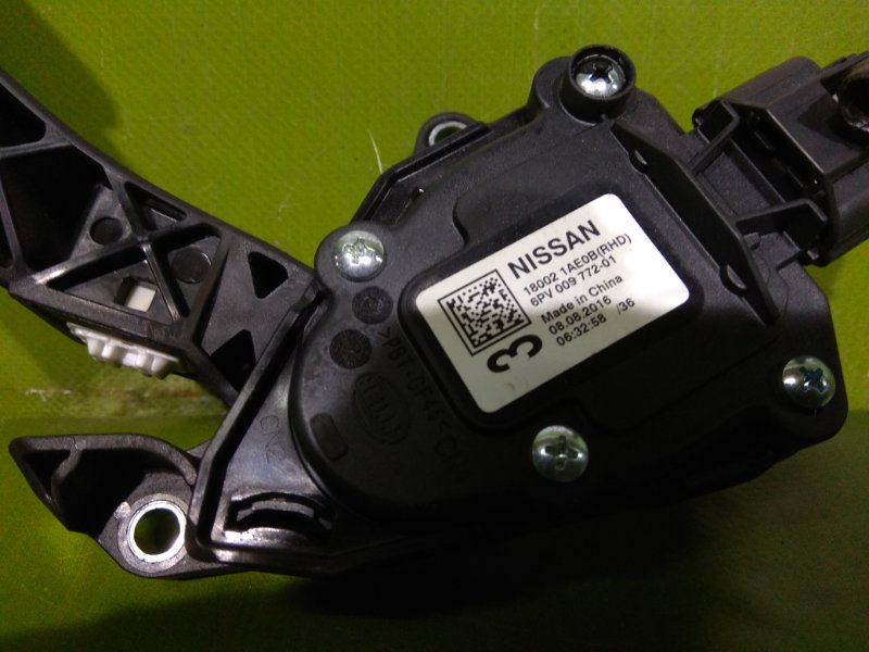 Педаль газа TEANA L33 QR25 Педаль газа TEANA L33 QR25