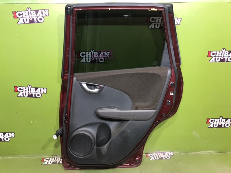 Дверь задняя правая HONDA FIT SHUTTLE GP2 Дверь задняя правая HONDA FIT SHUTTLE GP2