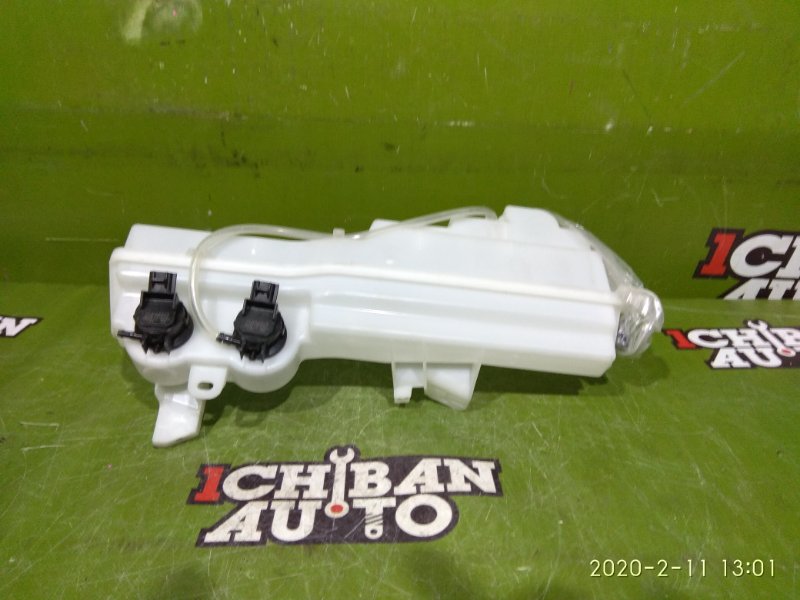 Запчасть бачок стеклоомывателя SUZUKI SOLIO MA36S K12C контрактная Бачок стеклоомывателя SUZUKI SOLIO MA36S K12C контрактная