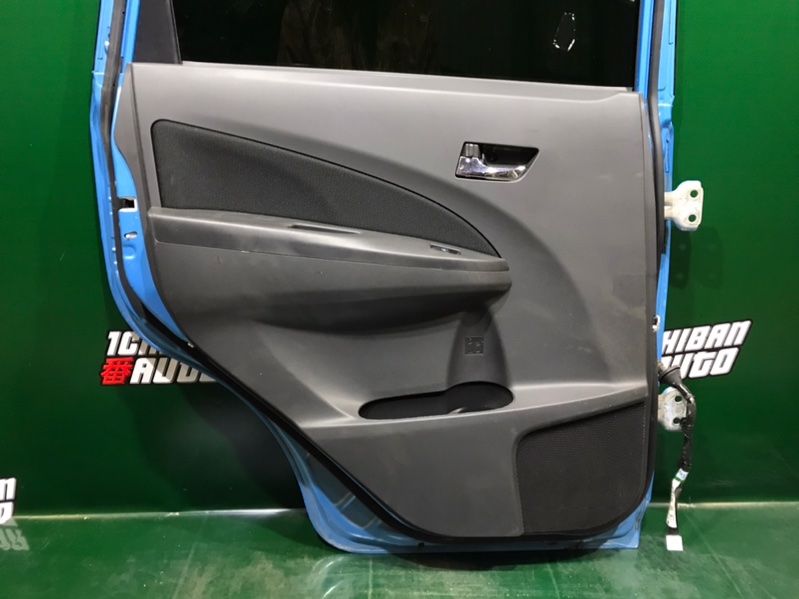 Дверь задняя левая MOVE 2014 LA110S Дверь задняя левая MOVE 2014 LA110S