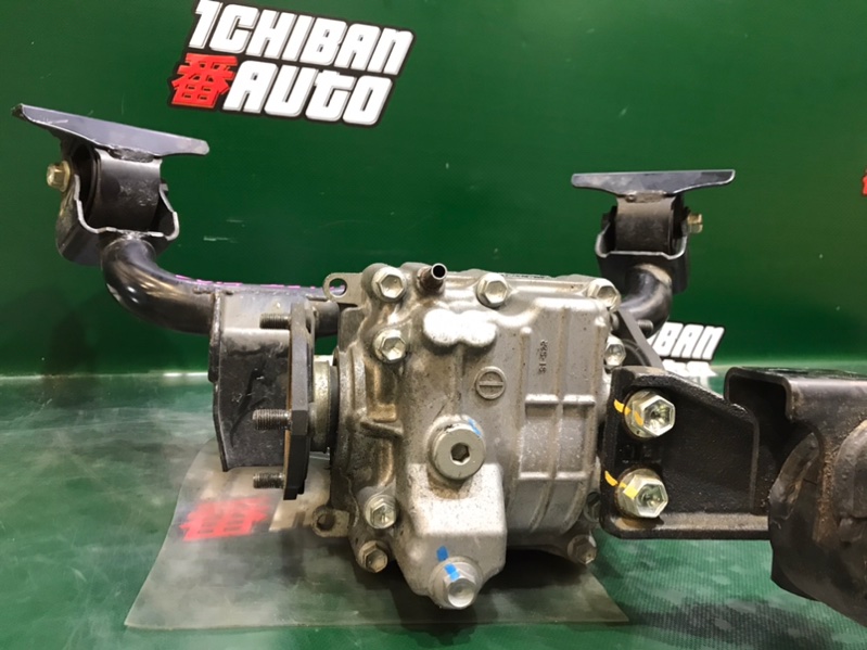 Редуктор задний SWIFT ZD83S K12C Редуктор задний SWIFT ZD83S K12C