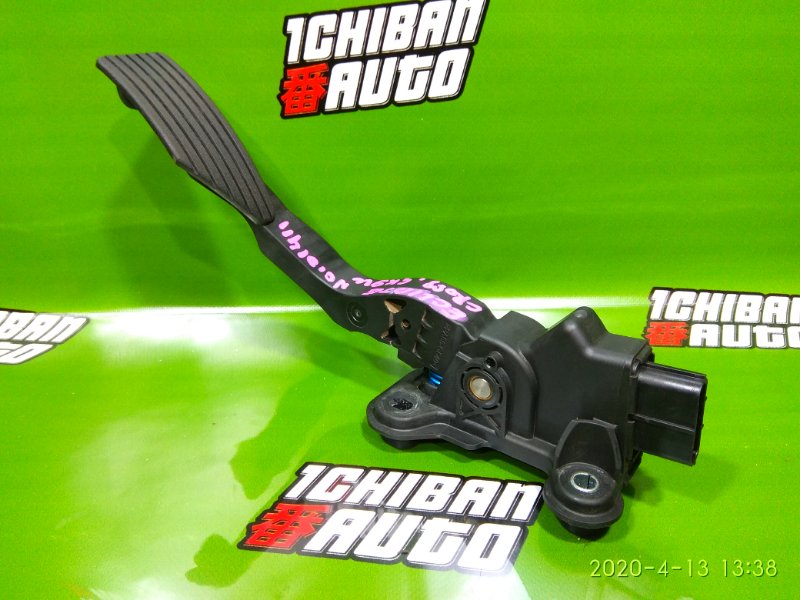 Запчасть педаль газа MITSUBISHI ECLIPSE Cross 2019 GK9W 4N14 контрактная Педаль газа MITSUBISHI ECLIPSE Cross 2019 GK9W 4N14 контрактная