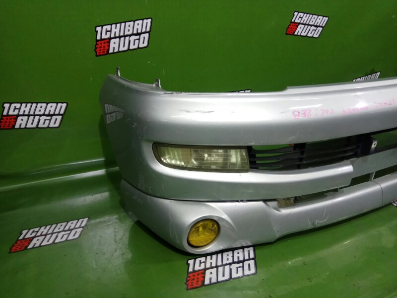Бампер передний HIACE REGIUS KCH46 Бампер передний HIACE REGIUS KCH46