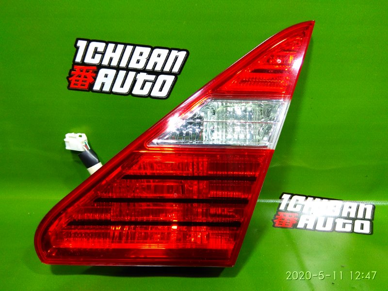 Запчасть стоп-вставка задняя правая TOYOTA CELSIOR UCF30 Б/У Стоп-вставка задняя правая TOYOTA CELSIOR UCF30 Б/У