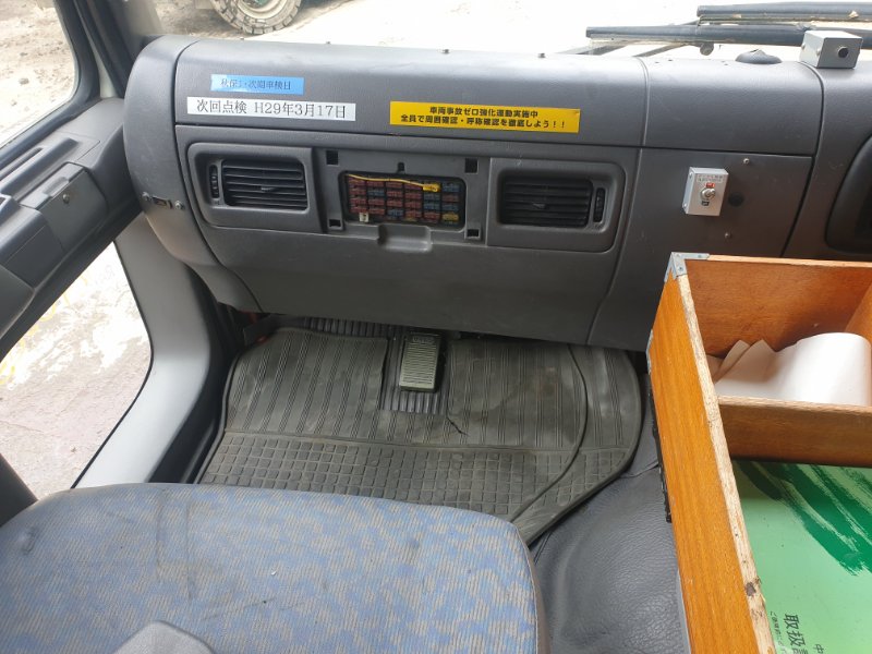 Кабина RANGER 2002г. FT1JGD J08C Кабина RANGER 2002г. FT1JGD J08C