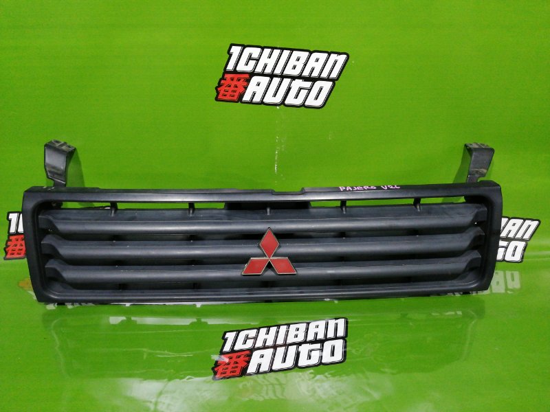 Запчасть решетка радиатора передняя MITSUBISHI PAJERO V26 Б/У Решетка радиатора передняя MITSUBISHI PAJERO V26 Б/У