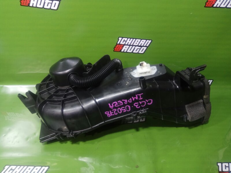 Запчасть мотор печки SUBARU IMPREZA GG3 72223FE000 контрактная Мотор печки SUBARU IMPREZA GG3 72223FE000 контрактная