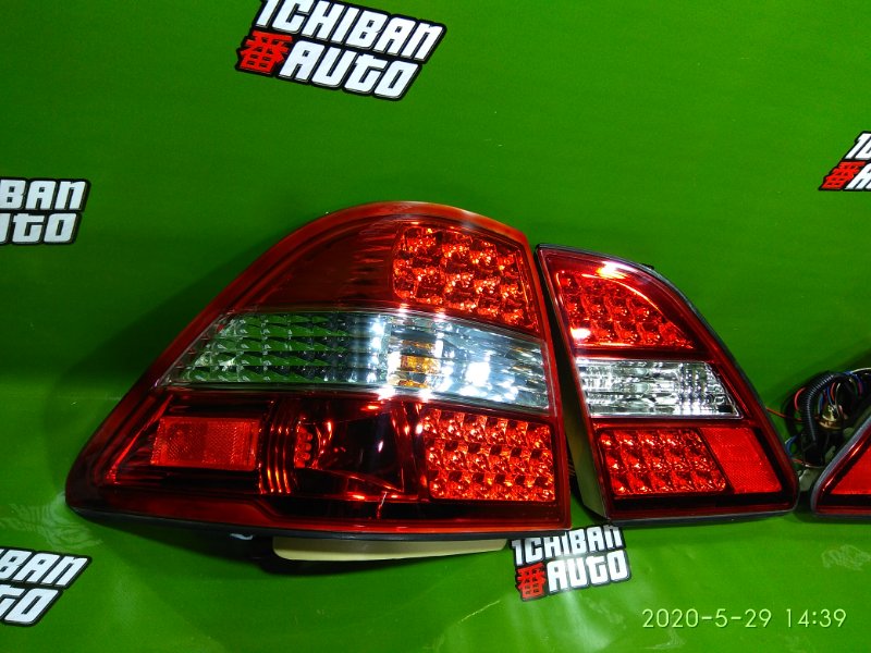 Стоп-сигнал задний TOYOTA CELSIOR UCF30 Стоп-сигнал задний TOYOTA CELSIOR UCF30