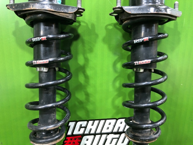 Стойка задняя PRIUS NHW20 1NZ Стойка задняя PRIUS NHW20 1NZ
