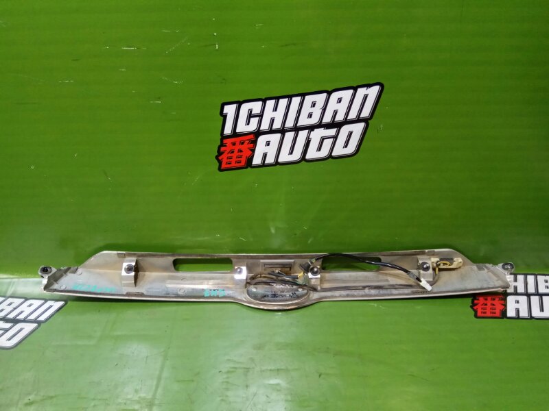 Планка багажника задняя IMPREZA GH7 Планка багажника задняя IMPREZA GH7