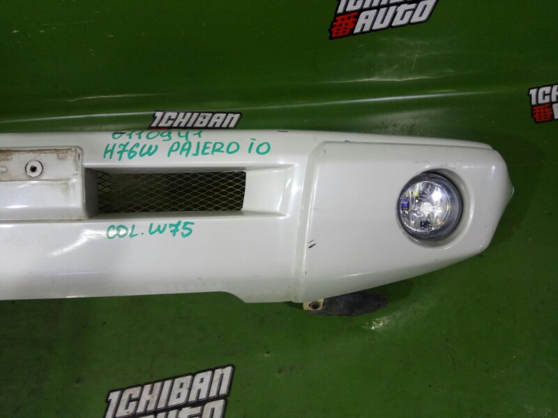 Бампер MITSUBISHI PAJERO IO H76W Бампер MITSUBISHI PAJERO IO H76W