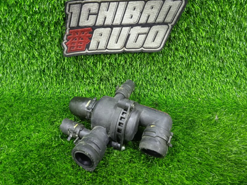 Термостат JAGUAR XF 2010 CC9 306DT C2Z11669 контрактная