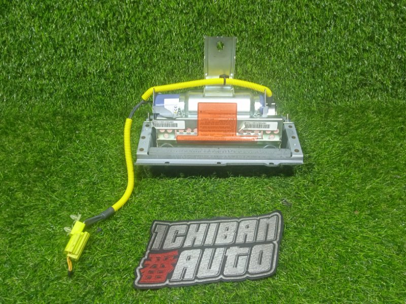 Airbag пассажирский передний правый FX35 2005 S50 VQ35DE