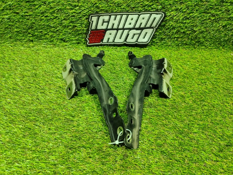 Петля капота SORENTO 2010 XM D4HA Петля капота SORENTO 2010 XM D4HA