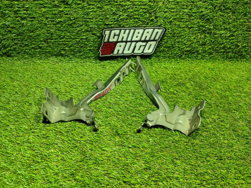 Петля капота KIA SORENTO 2010 XM D4HA 791102P000 контрактная