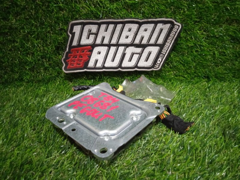 Блок управления airbag 3008 2011 T84 DV6C