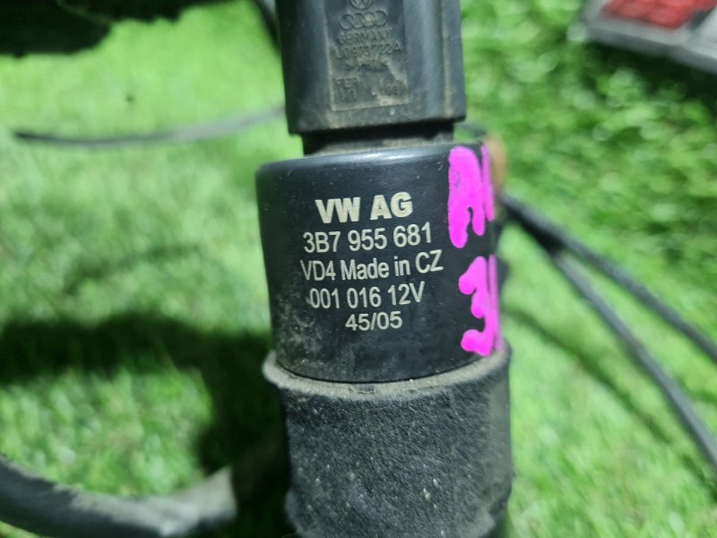 Насос омывателя фар A6 2006 4F2 BBJ