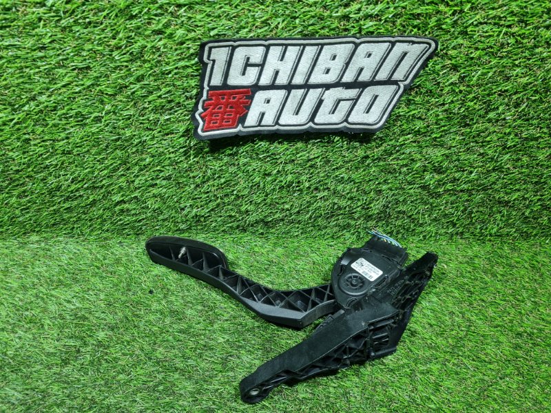 Педаль газа JAGUAR XF 2011 CC9 306DT 9X23-9F832-AA контрактная