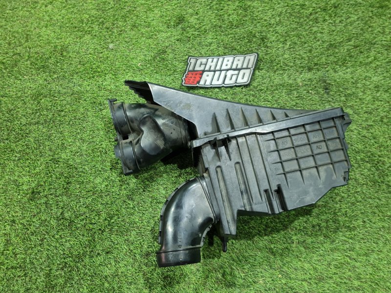 Корпус воздушного фильтра XF 2010 CC9 306DT