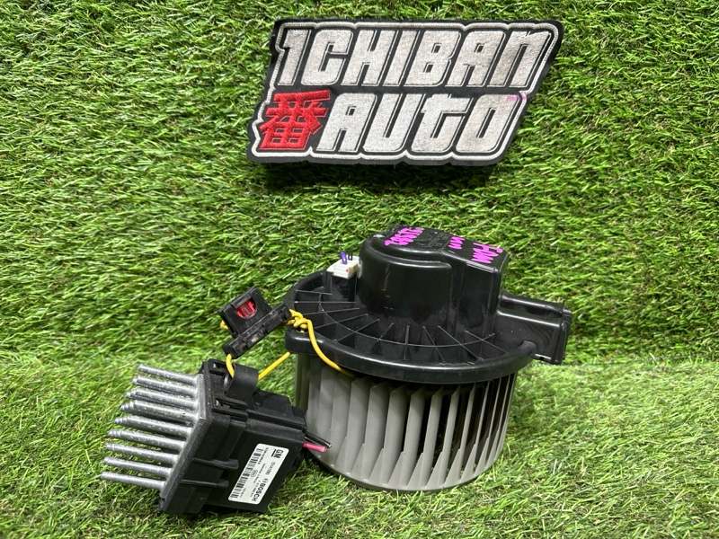 Мотор печки CADILLAC CTS FDM LFW