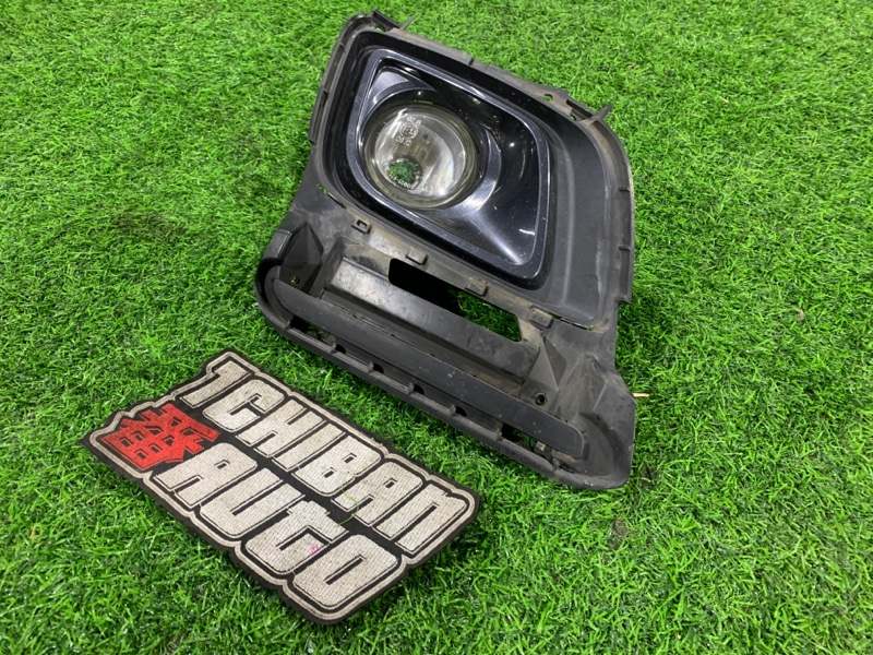 Туманка передняя правая MPV LY3P