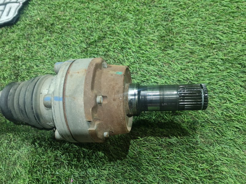 Привод задний правый CTS 2012 FDM LFW