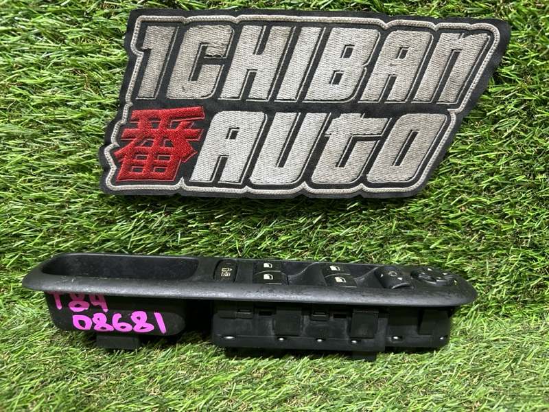 Блок упр. стеклоподьемниками передний левый 3008 2011 T84 DV6C