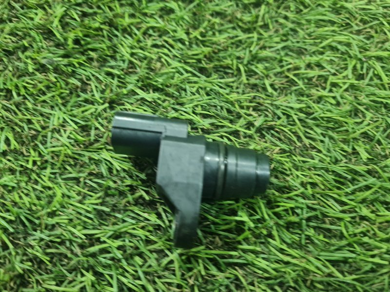 Датчик положения распредвала RSX 2002 DC5 K20A3