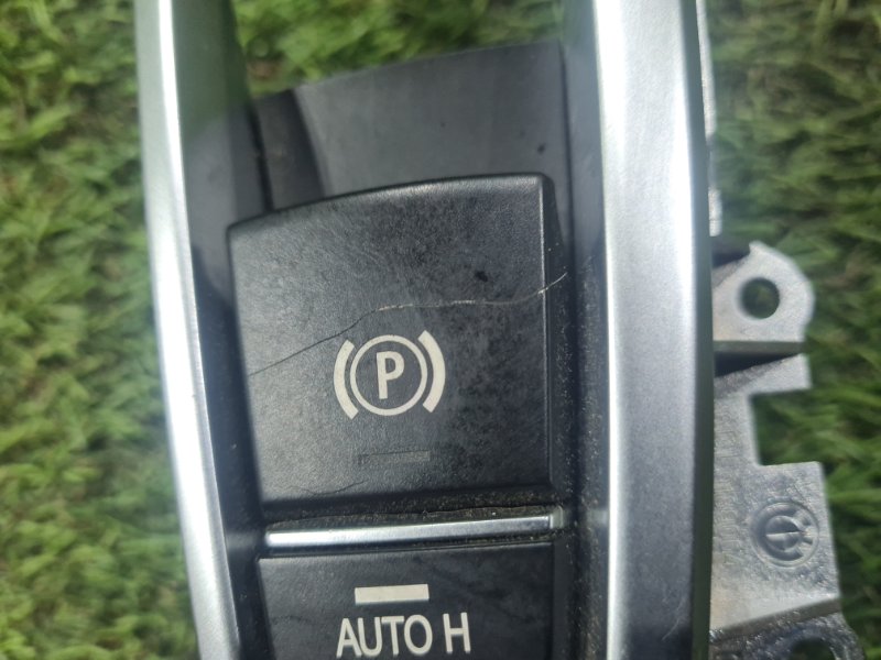 Кнопка стояночного тормоза 7-SERIES 2012 F02 N54B30