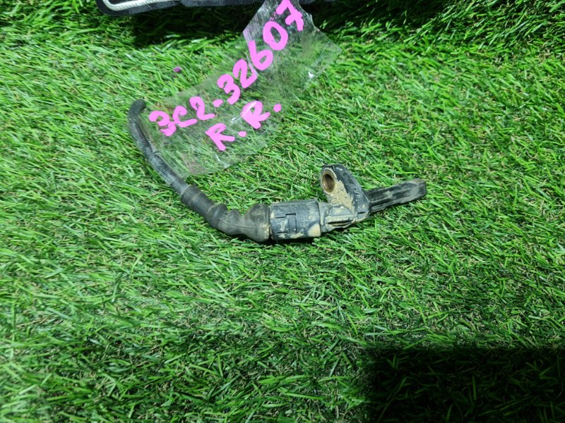 Датчик abs задний правый PASSAT 2008 3C2 CBAB Датчик abs задний правый PASSAT 2008 3C2 CBAB