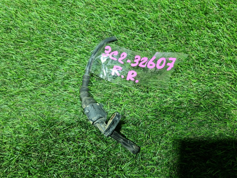 Датчик abs задний правый PASSAT 2008 3C2 CBAB Датчик abs задний правый PASSAT 2008 3C2 CBAB