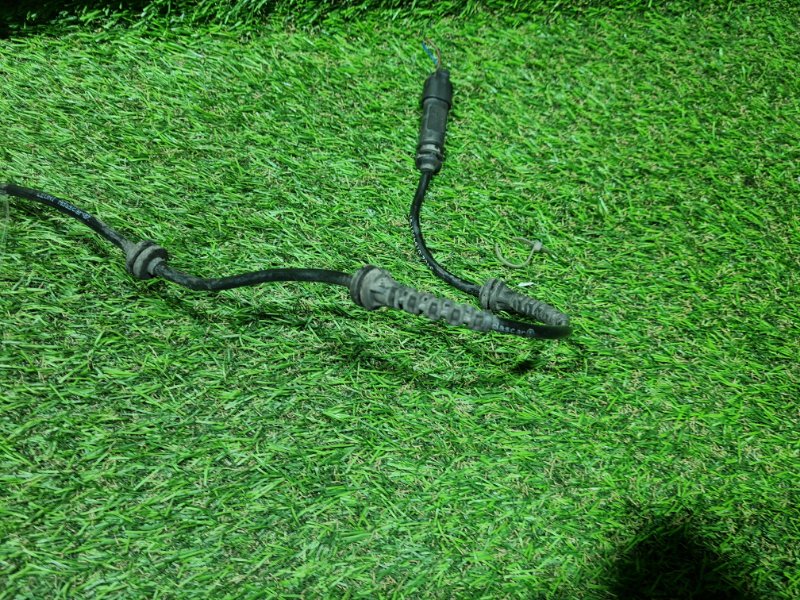 Датчик abs задний левый 5-SERIES 2011 F10 N47D20C Датчик abs задний левый 5-SERIES 2011 F10 N47D20C