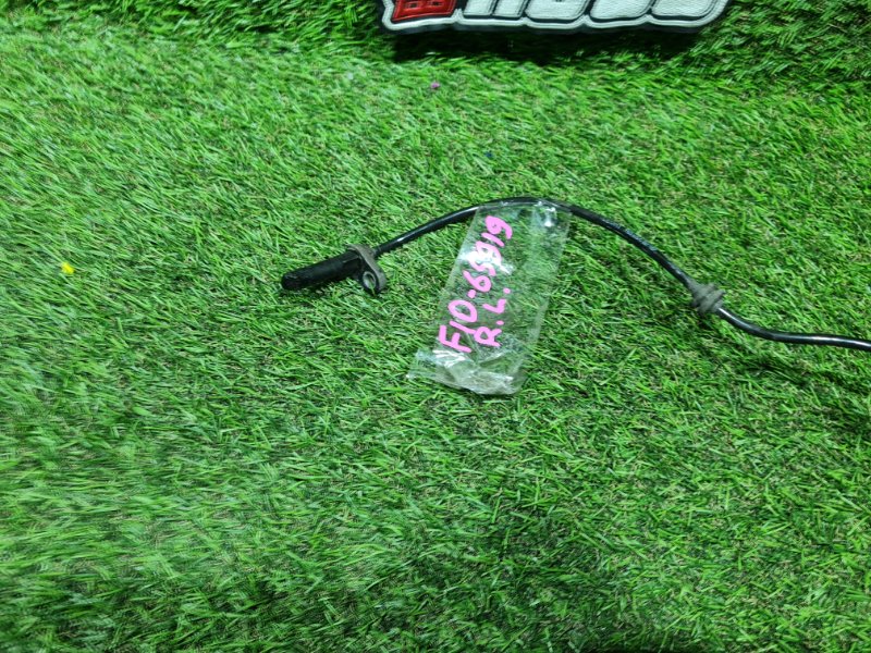 Датчик abs задний левый 5-SERIES 2011 F10 N47D20C Датчик abs задний левый 5-SERIES 2011 F10 N47D20C