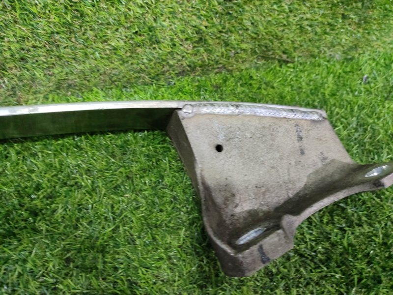 Распорка передняя CTS 2008 FDM LLT