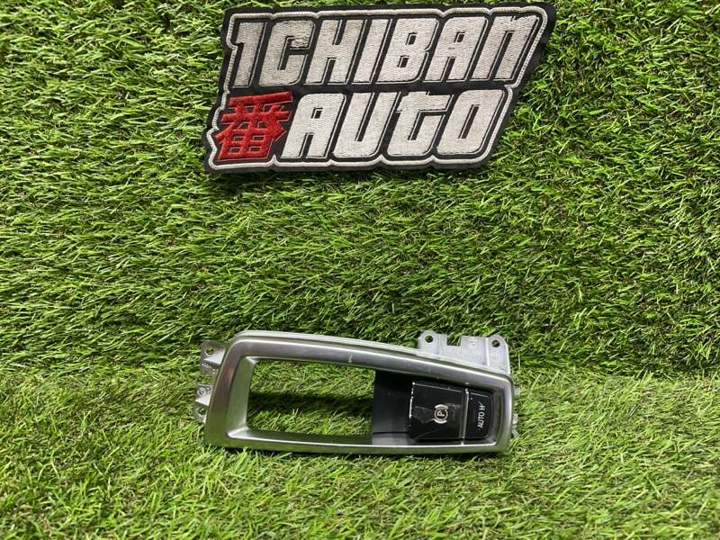 Кнопка стояночного тормоза BMW 7-SERIES 2010 F01 N54B30A 61319877891 контрактная
