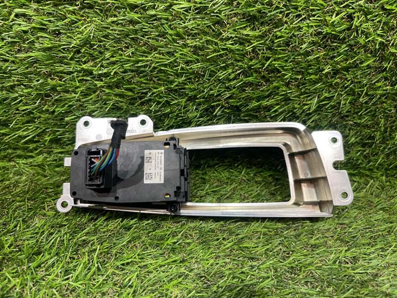 Кнопка стояночного тормоза 7-SERIES 2010 F01 N54B30A