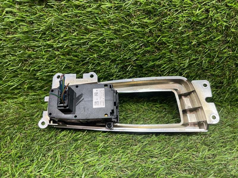 Кнопка стояночного тормоза 7-SERIES 2010 F02 N54B30A