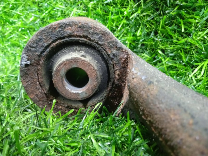 Рычаг задний левый KIA SORENTO XM D4HA