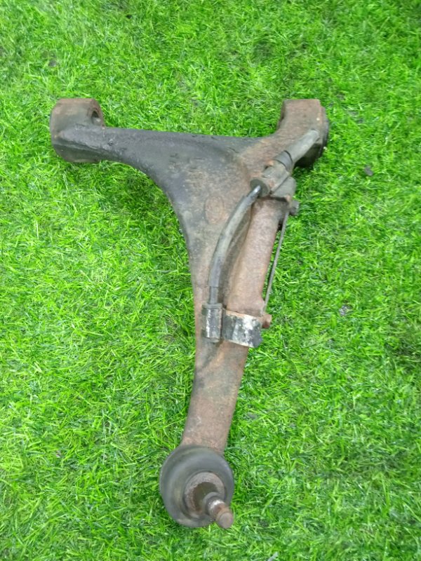 Рычаг задний левый SORENTO 2009 XM D4HA