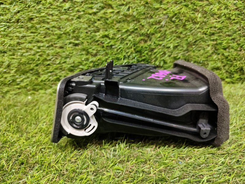 Воздуховод передний левый Q50 2014 V37 OM 651