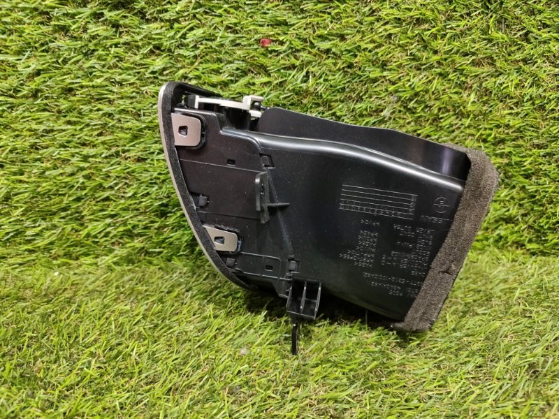 Воздуховод передний левый Q50 2014 V37 OM 651