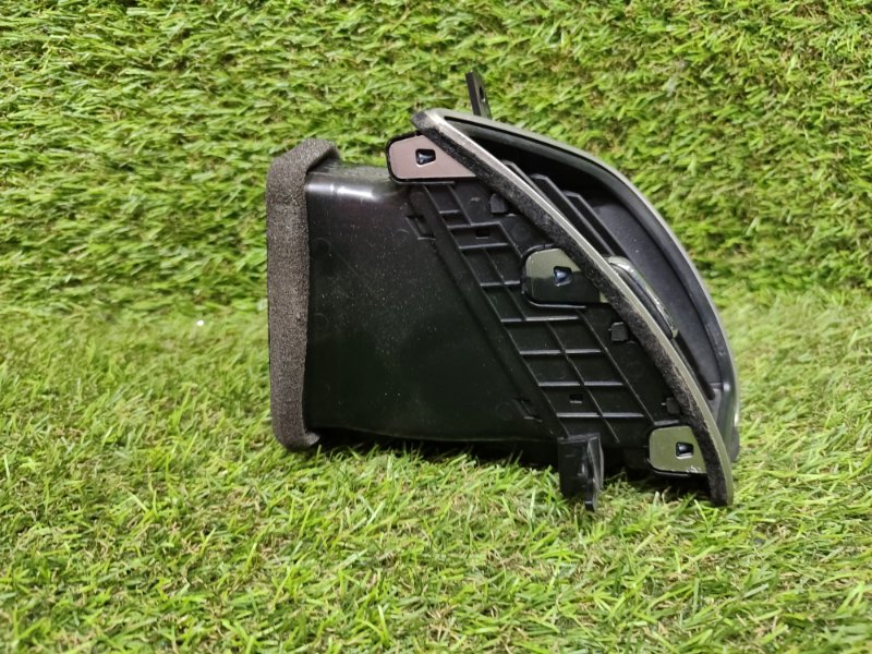 Воздуховод передний правый Q50 2014 V37 OM 651