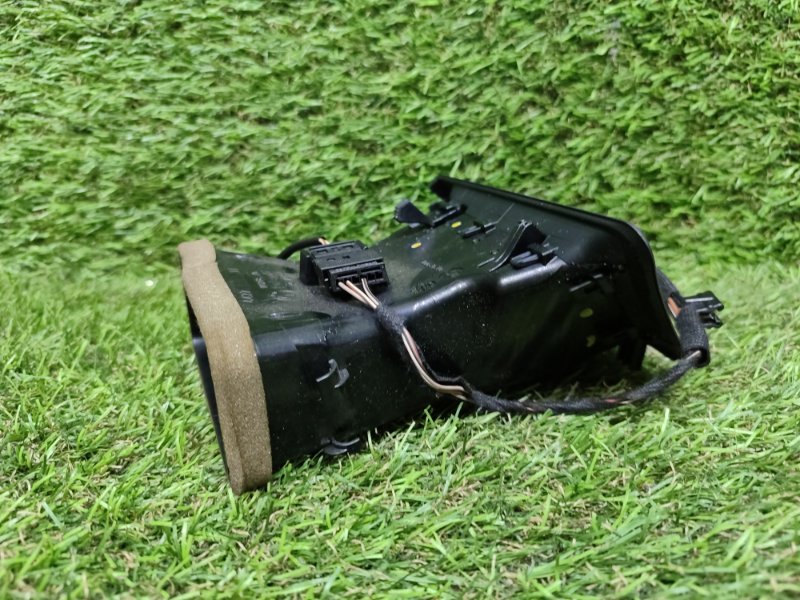 Воздуховод передний правый 7-SERIES 2011 F02 N54B30