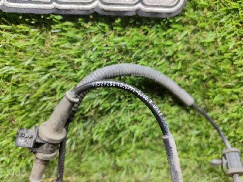 Датчик abs передний левый CRUZE 2011 J300 F18D4