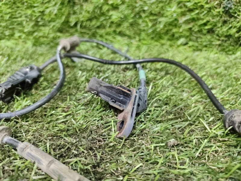 Датчик abs передний левый KIA SPORTAGE SL D4HA Датчик abs передний левый KIA SPORTAGE SL D4HA